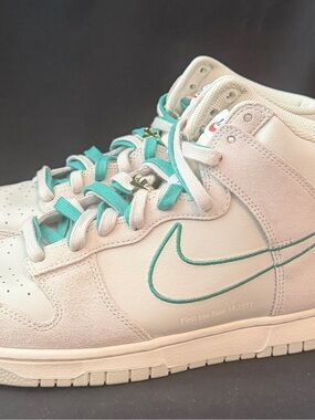 Nike Dunk High First Use Sail Light Bone/Green Noise Men’s Size 11.5